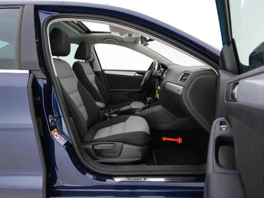Volkswagen Jetta - Afbeelding 11 van 30