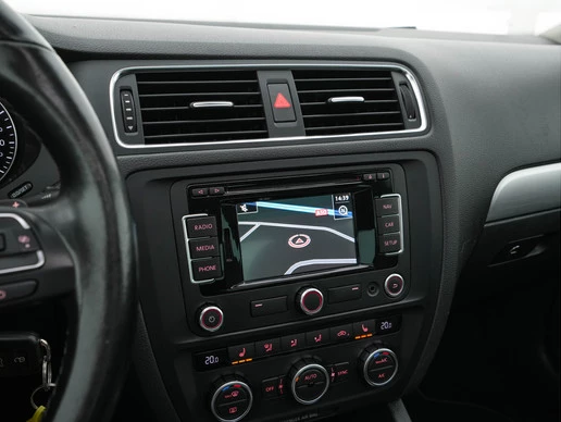 Volkswagen Jetta - Afbeelding 14 van 30
