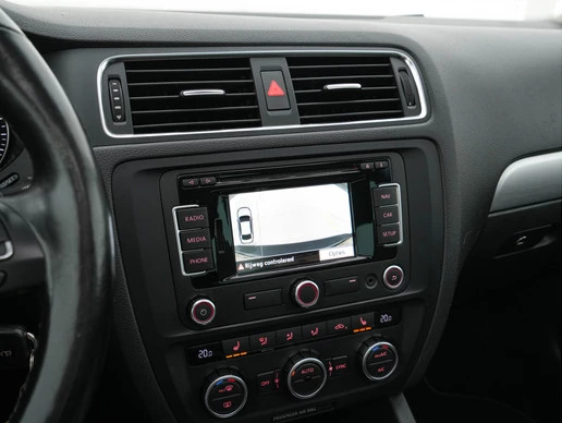 Volkswagen Jetta - Afbeelding 15 van 30