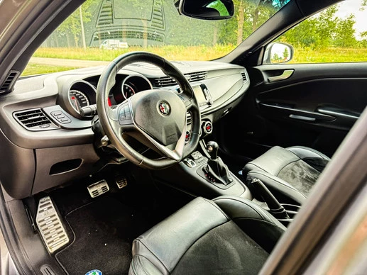 Alfa Romeo Giulietta - Afbeelding 8 van 29