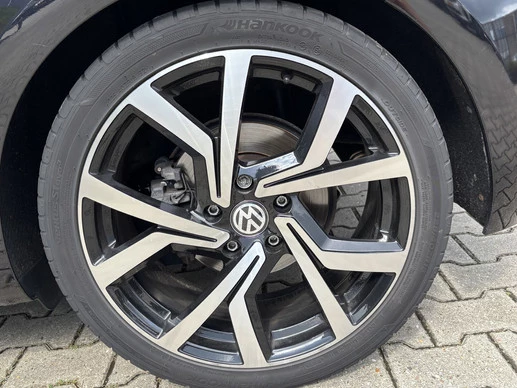 Volkswagen Golf - Afbeelding 9 van 26
