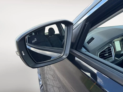 Volkswagen T-Roc - Afbeelding 9 van 30