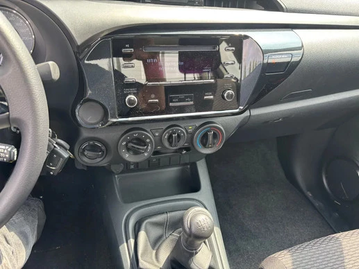 Toyota Hilux - Afbeelding 8 van 14