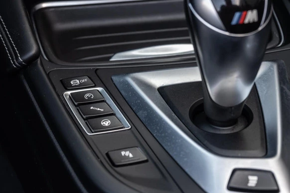 BMW M4 - Afbeelding 28 van 30