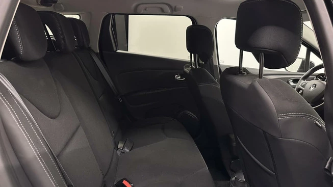 Renault Clio - Afbeelding 13 van 30