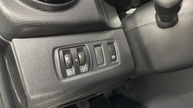 Renault Clio - Afbeelding 16 van 30