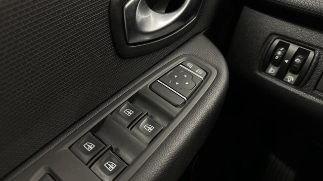 Renault Clio - Afbeelding 17 van 30