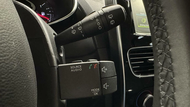 Renault Clio - Afbeelding 22 van 30