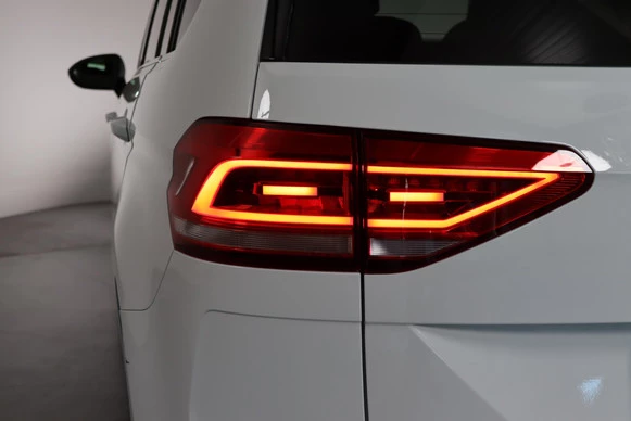 Volkswagen Touran - Afbeelding 8 van 30