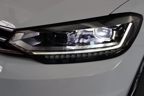 Volkswagen Touran - Afbeelding 12 van 30
