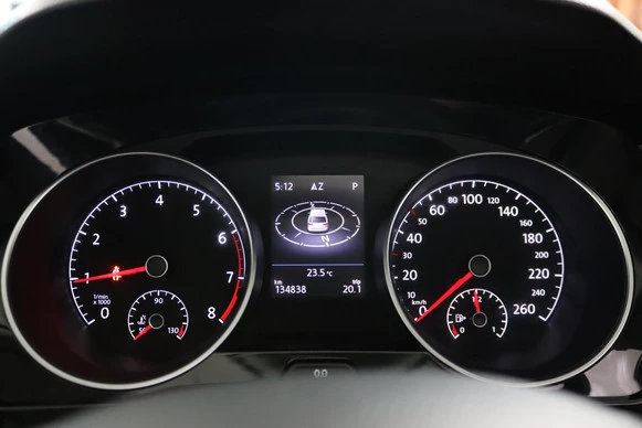 Volkswagen Touran - Afbeelding 28 van 30
