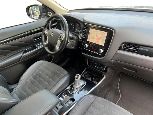 Mitsubishi Outlander - Afbeelding 12 van 27