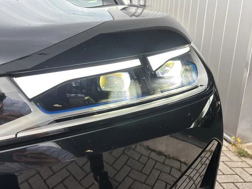 BMW iX - Afbeelding 28 van 30