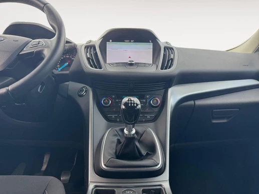 Ford Kuga - Afbeelding 18 van 30
