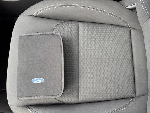 Ford Kuga - Afbeelding 21 van 30