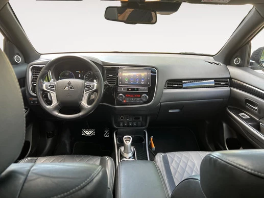 Mitsubishi Outlander - Afbeelding 14 van 27