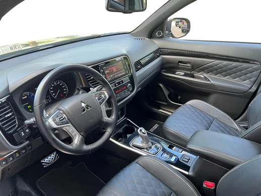 Mitsubishi Outlander - Afbeelding 17 van 27