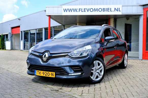Renault Clio - Afbeelding 1 van 28
