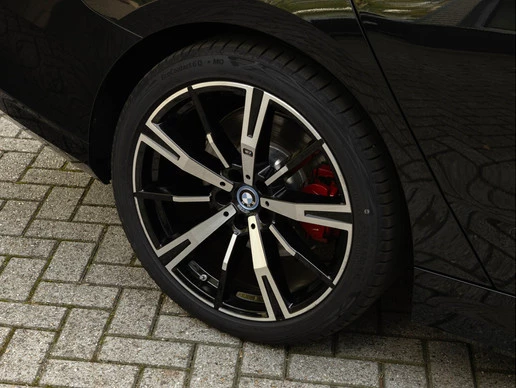 BMW i5 - Afbeelding 12 van 30