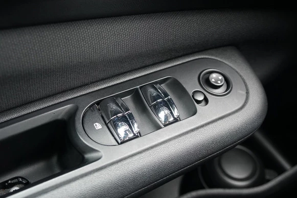 MINI Clubman - Afbeelding 27 van 30