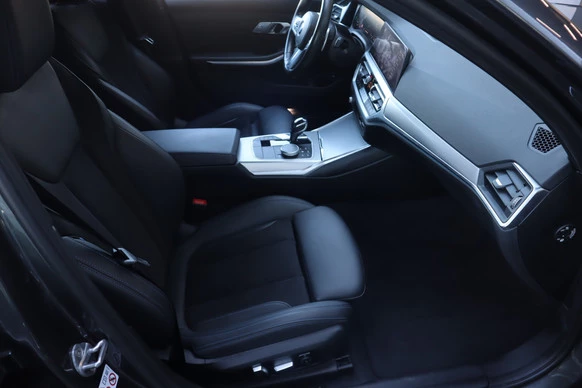 BMW 3 Serie - Afbeelding 16 van 30