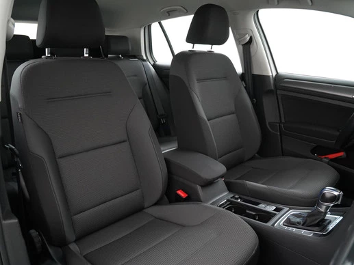 Volkswagen e-Golf - Afbeelding 25 van 30