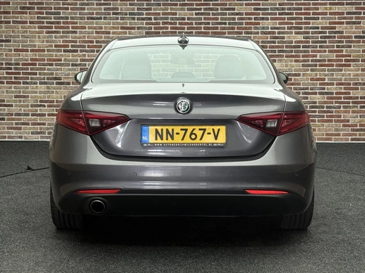 Alfa Romeo Giulia - Afbeelding 7 van 30