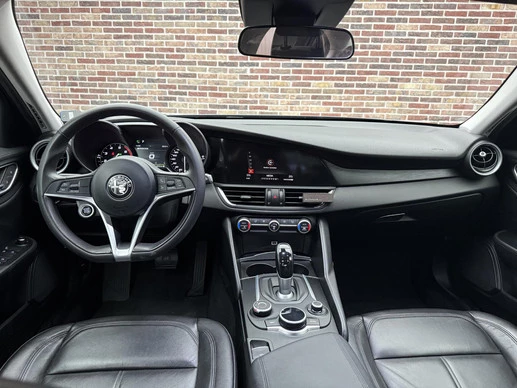 Alfa Romeo Giulia - Afbeelding 11 van 30