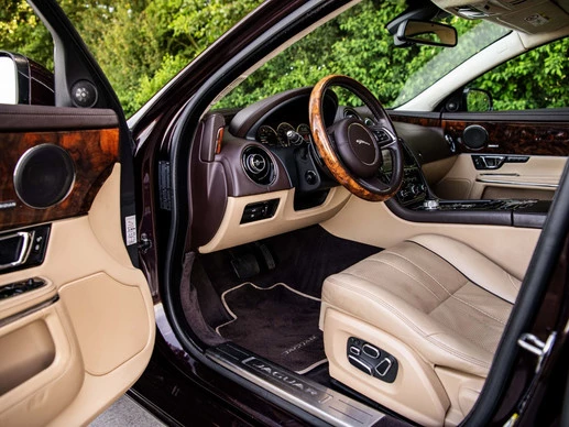 Jaguar XJ - Afbeelding 15 van 23