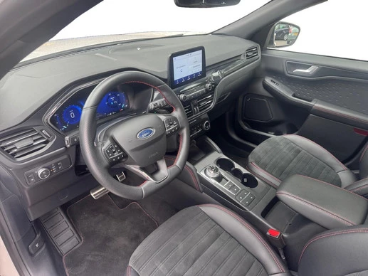 Ford Kuga - Afbeelding 10 van 30