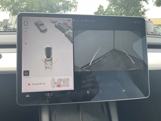 Tesla Model Y - Afbeelding 6 van 30