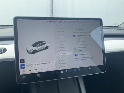 Tesla Model Y - Afbeelding 21 van 30