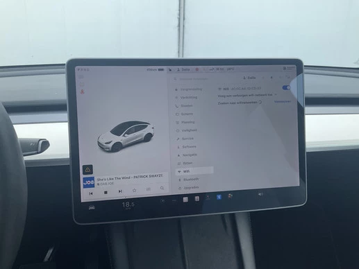 Tesla Model Y - Afbeelding 24 van 30