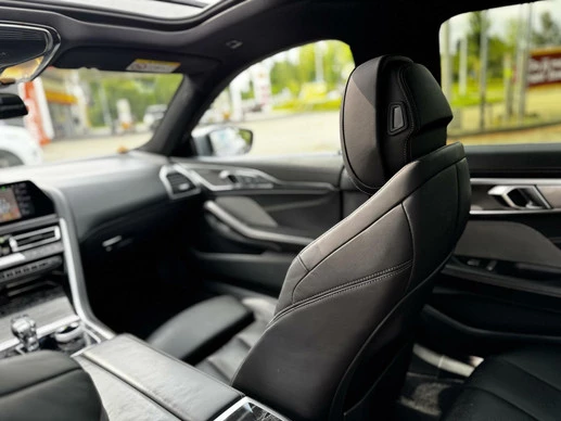 BMW 8 Serie - Afbeelding 22 van 30