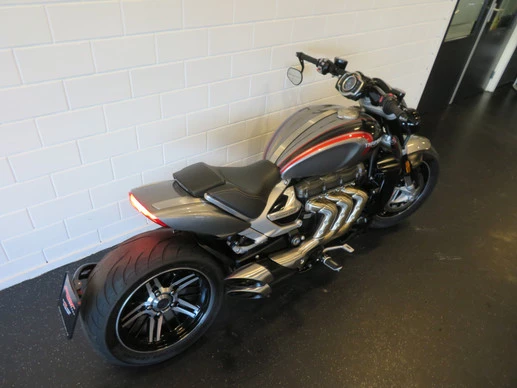 Triumph Rocket 3 - Afbeelding 11 van 14