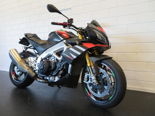 Aprilia Tuono V4 - Afbeelding 8 van 13