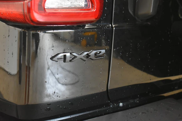 Jeep Wrangler - Afbeelding 17 van 30