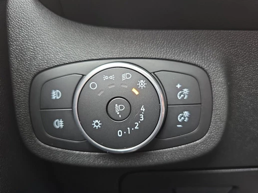 Ford Fiesta - Afbeelding 18 van 30