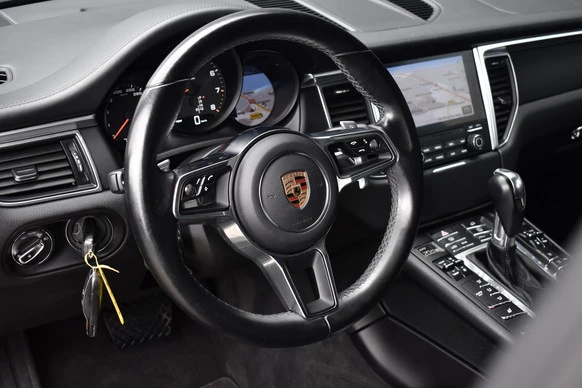 Porsche Macan - Afbeelding 17 van 30