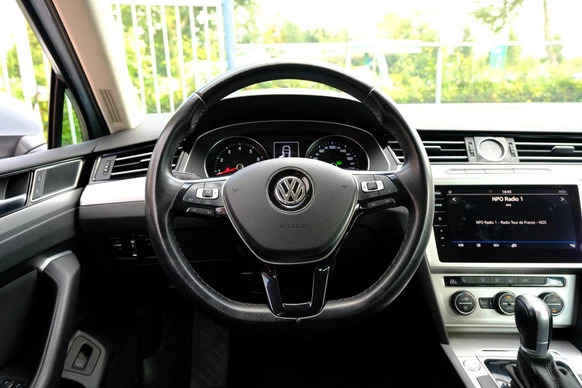 Volkswagen Passat - Afbeelding 6 van 30