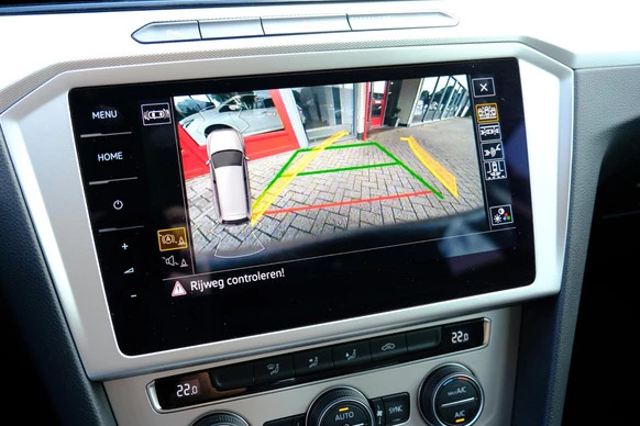 Volkswagen Passat - Afbeelding 15 van 30