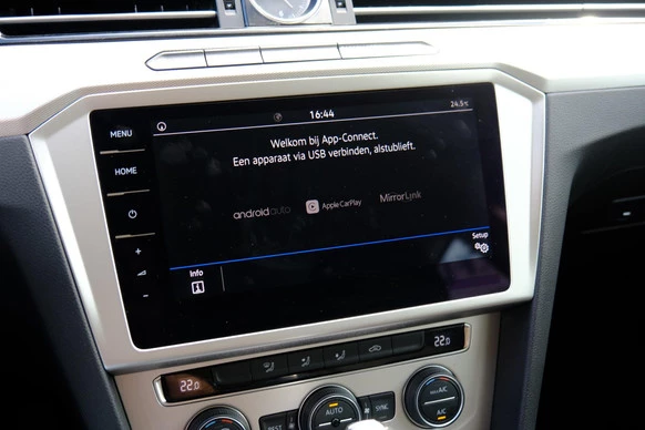Volkswagen Passat - Afbeelding 17 van 30