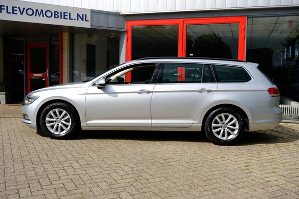Volkswagen Passat - Afbeelding 30 van 30