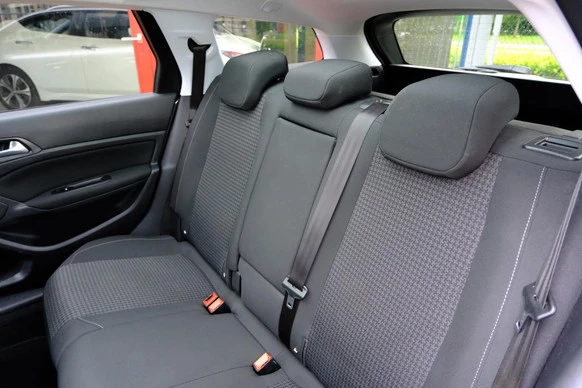 Peugeot 308 - Afbeelding 27 van 30