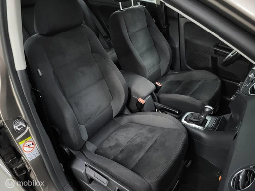 Volkswagen Golf Plus - Afbeelding 16 van 27