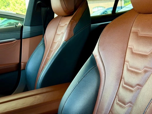 BMW 8 Serie - Afbeelding 11 van 30