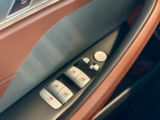 BMW 8 Serie - Afbeelding 14 van 30