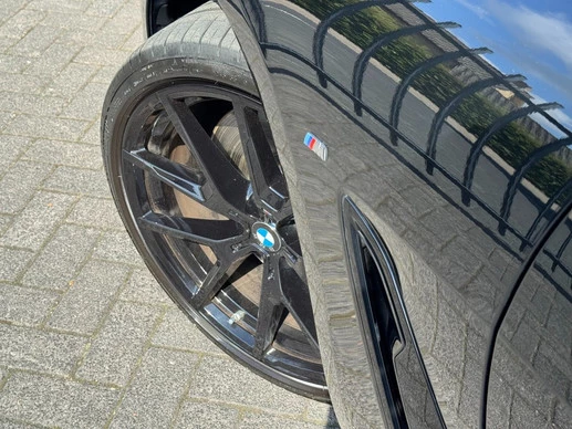 BMW 8 Serie - Afbeelding 18 van 30