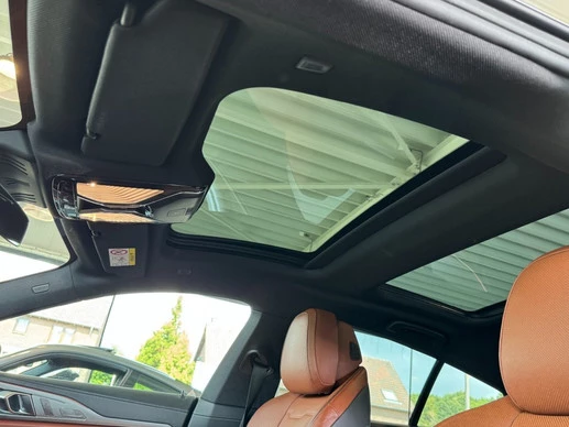 BMW 8 Serie - Afbeelding 21 van 30