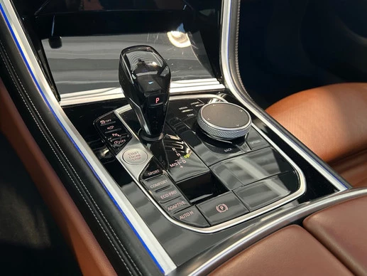 BMW 8 Serie - Afbeelding 13 van 30